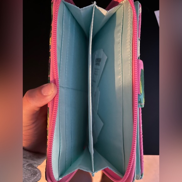 Vera Bradley wallet - Picture 4 of 5